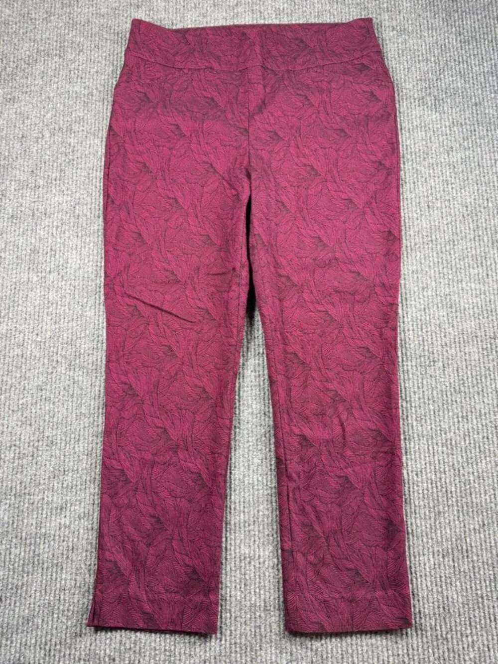Chicos Perfect Stretch Pants Women’s 2/Large Magenta Black Leaves Ankle Pull On